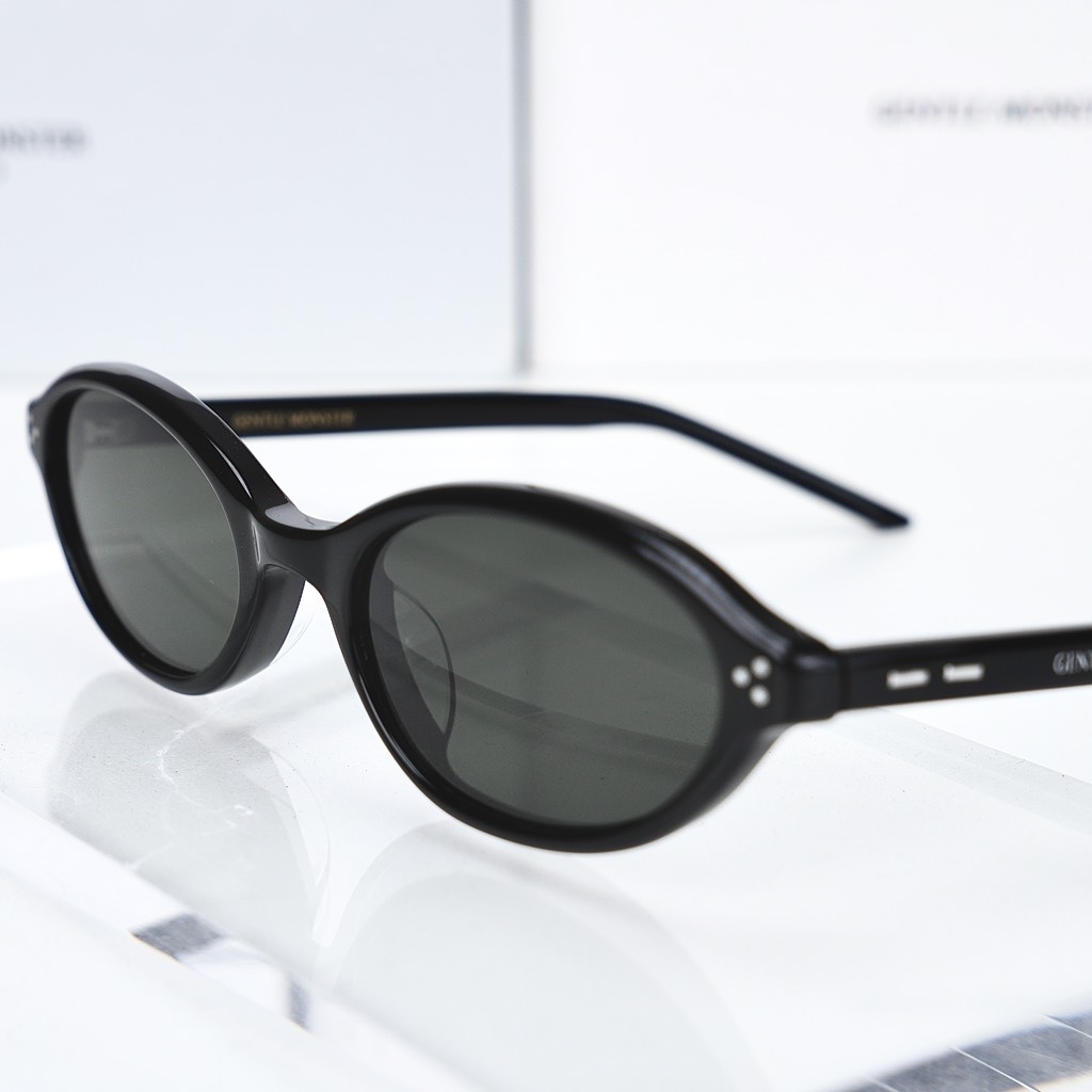 Kính Mát Gentle Monster La Cha 01 Màu Đen