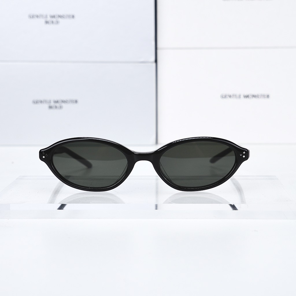 Kính Mát Gentle Monster La Cha 01 Màu Đen