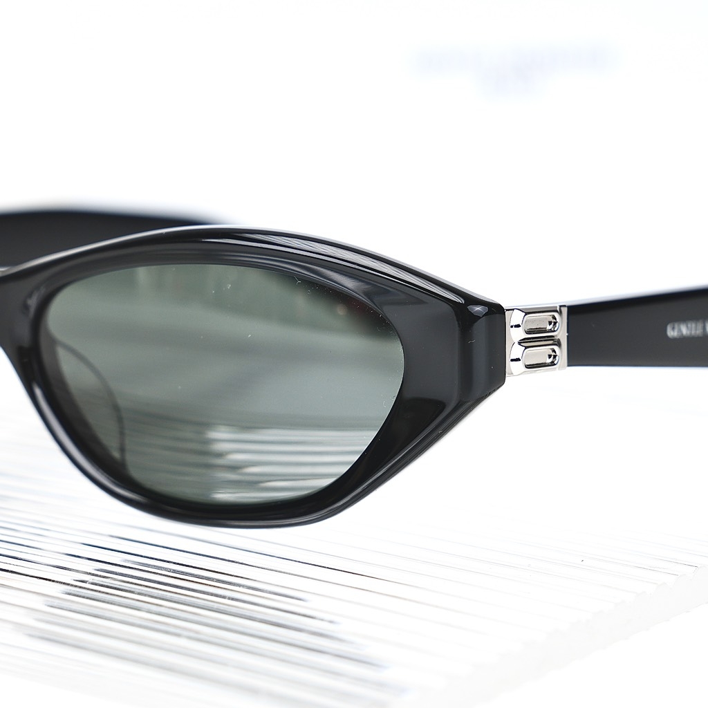 Kính Mát Gentle Monster Lamda 01 Màu Đen