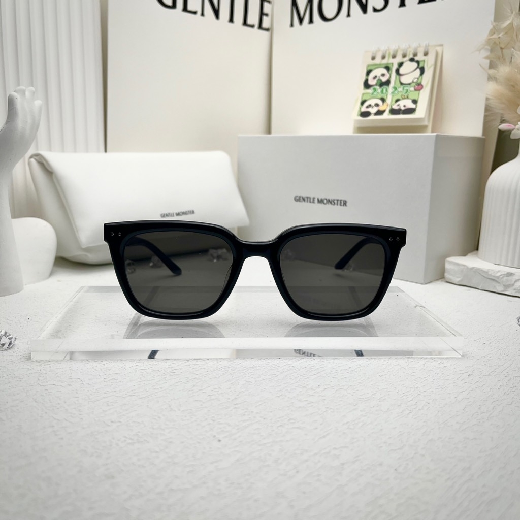 Kính Mát Gentle Monster Nubo Màu Đen
