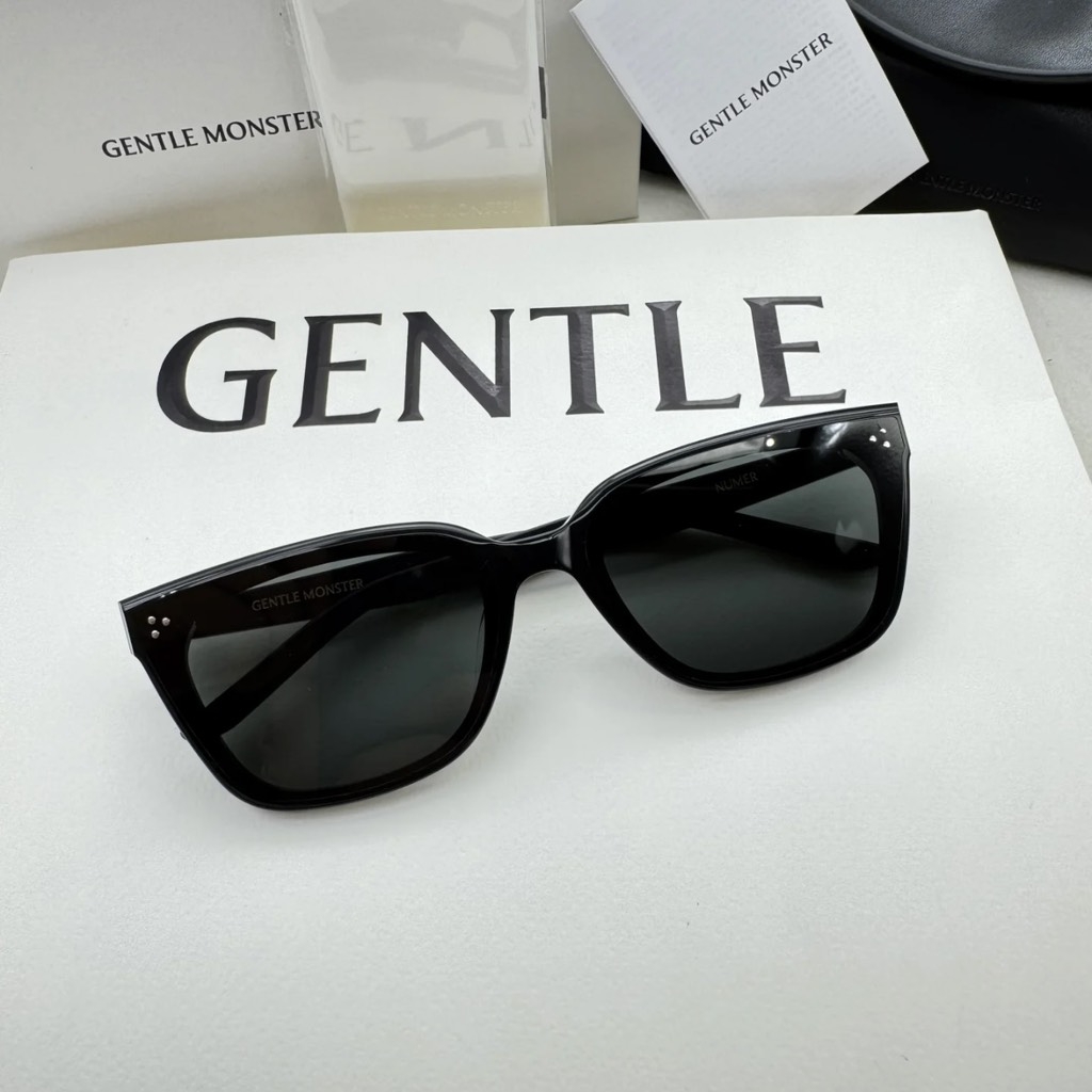Kính Mát Gentle Monster Numer 01 Màu Đen