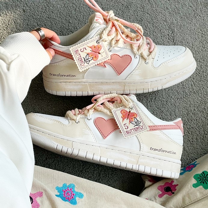 Giầy Sneaker Catsofa Butterfly Màu Hồng