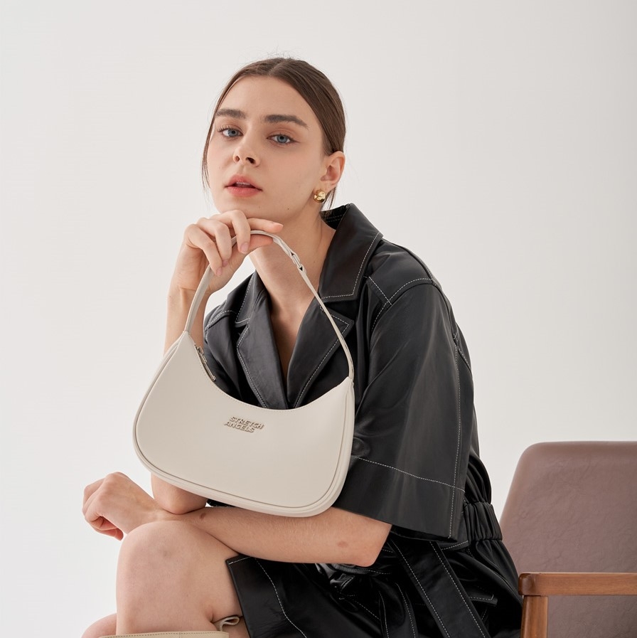 Túi Đeo Vai Stretch Angels Macaron Hobo A-21F-SWBG01144-MTL Màu Trắng
