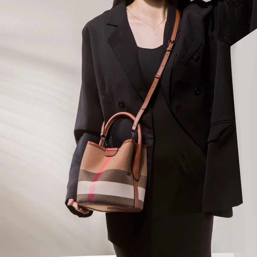 Túi Bucket Thiết Kế Korea Vải Canvas Màu Nâu