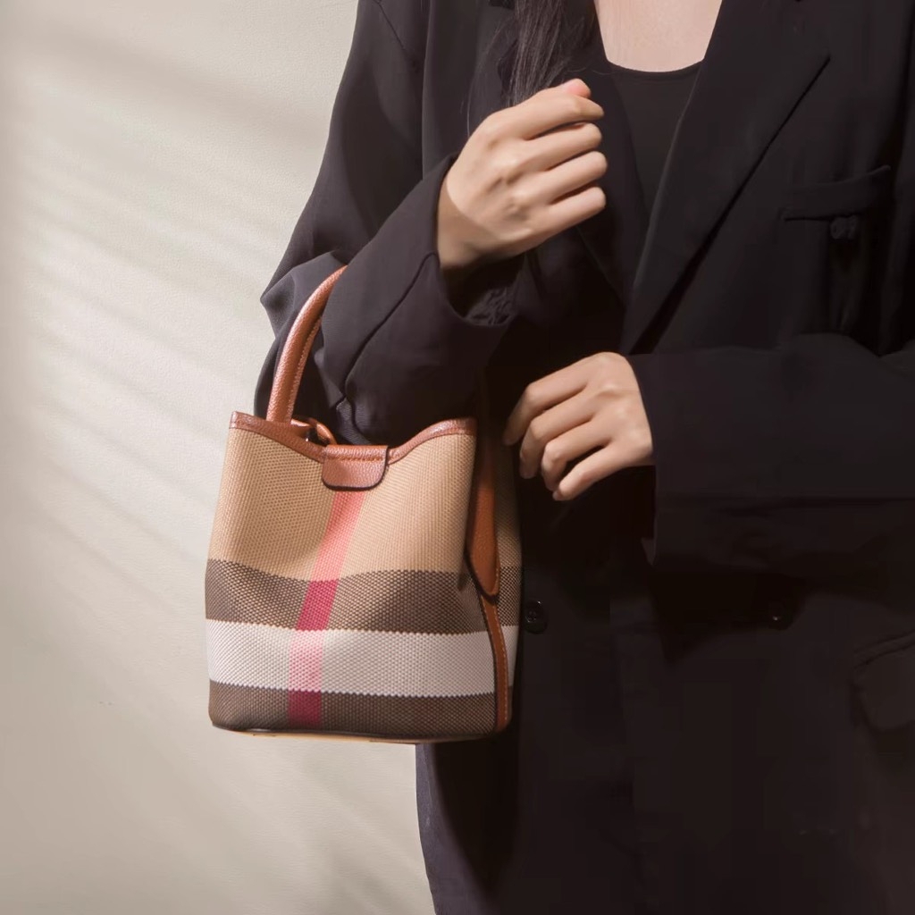 Túi Bucket Thiết Kế Korea Vải Canvas Màu Nâu