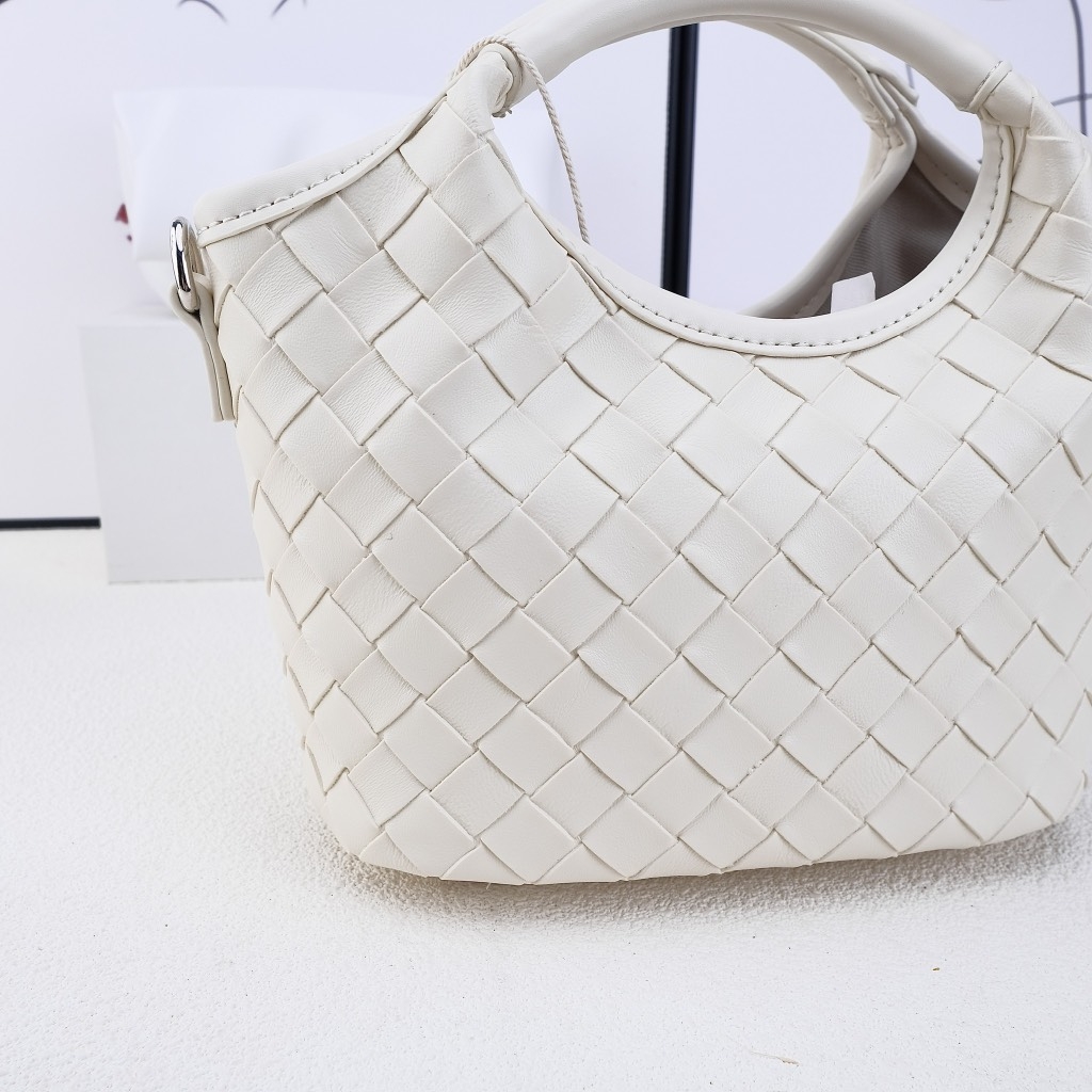 Túi Bucket Tote Korea Màu Kem Size 20 cm