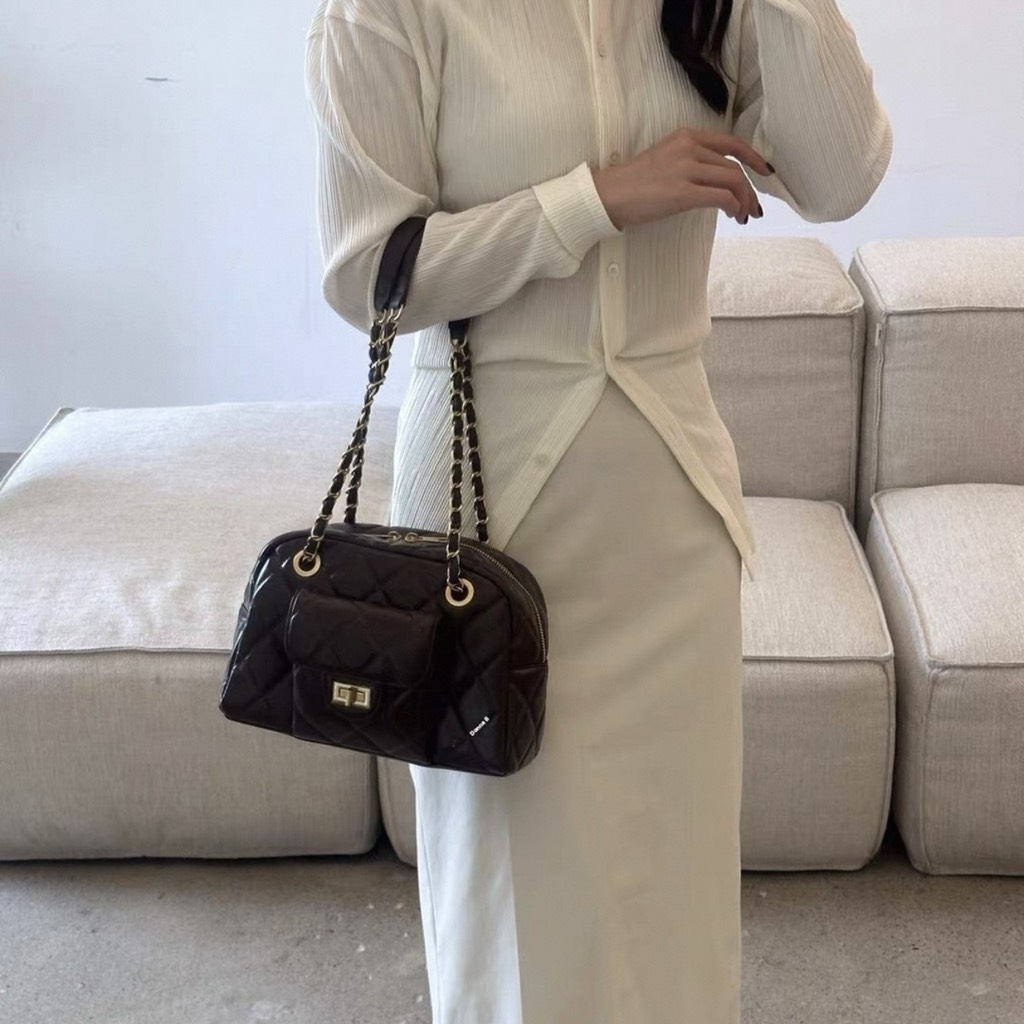 Túi Chanel Helen Bản Hàn Da Bê 26cm Màu Đen