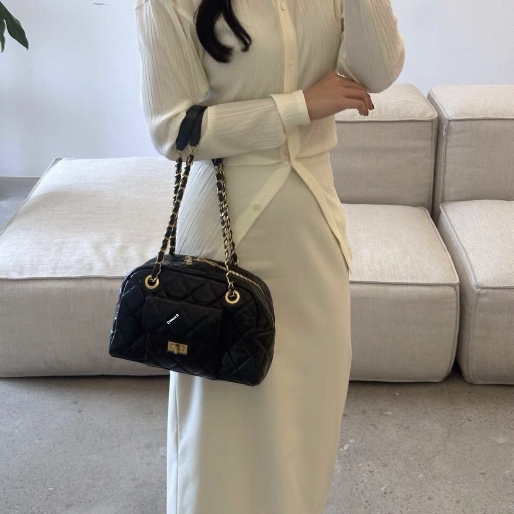 Túi Chanel Helen Bản Hàn Da Bê 26cm Màu Đen