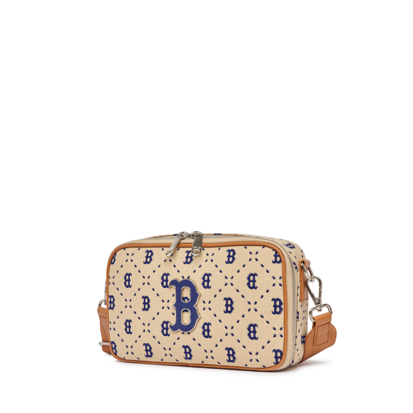 Túi Đeo Chéo MLB Dia Monogram Boston Red Sox 3ACRM013N-43SAL Màu Kem Size 23cm