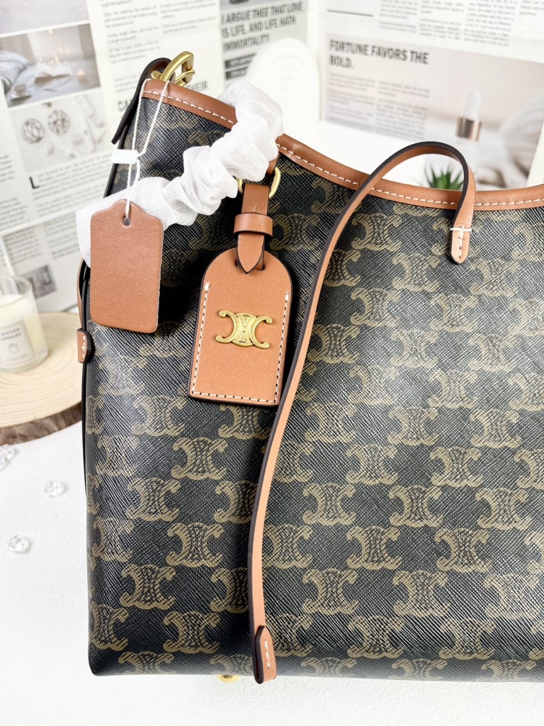 Túi Xách Celine Hobo Remake Hàn Da Bò Size 30cm