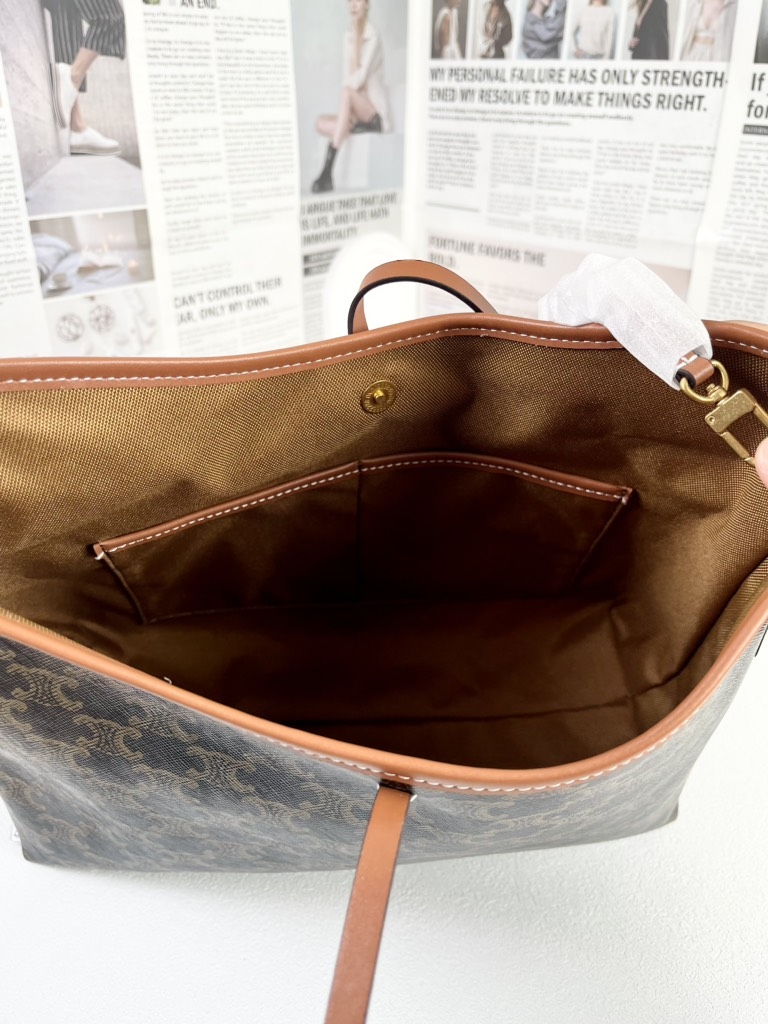 Túi Xách Celine Hobo Remake Hàn Da Bò Size 30cm