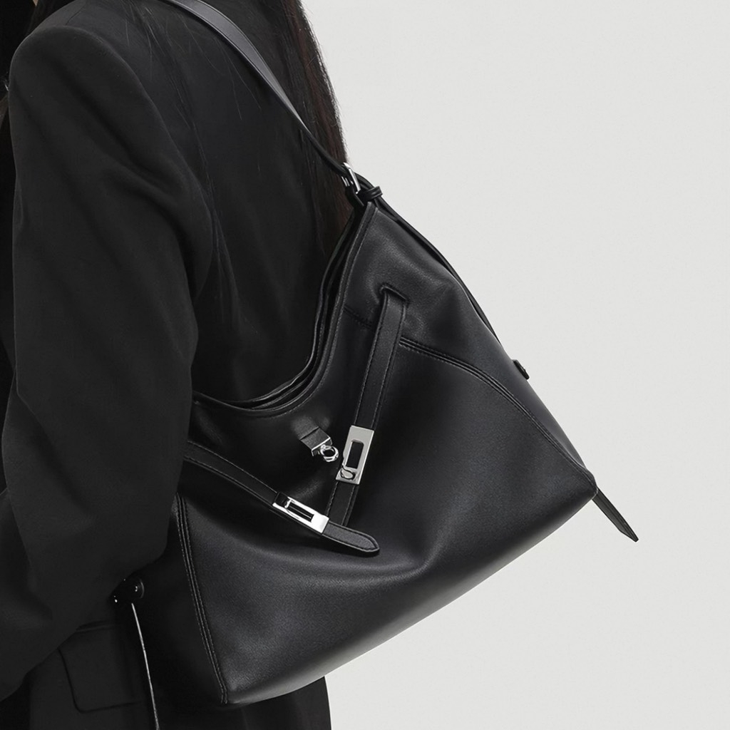 Túi Hobo HM Thiết Kế Hàn Size 32cm Da Bò Togo Màu Đen