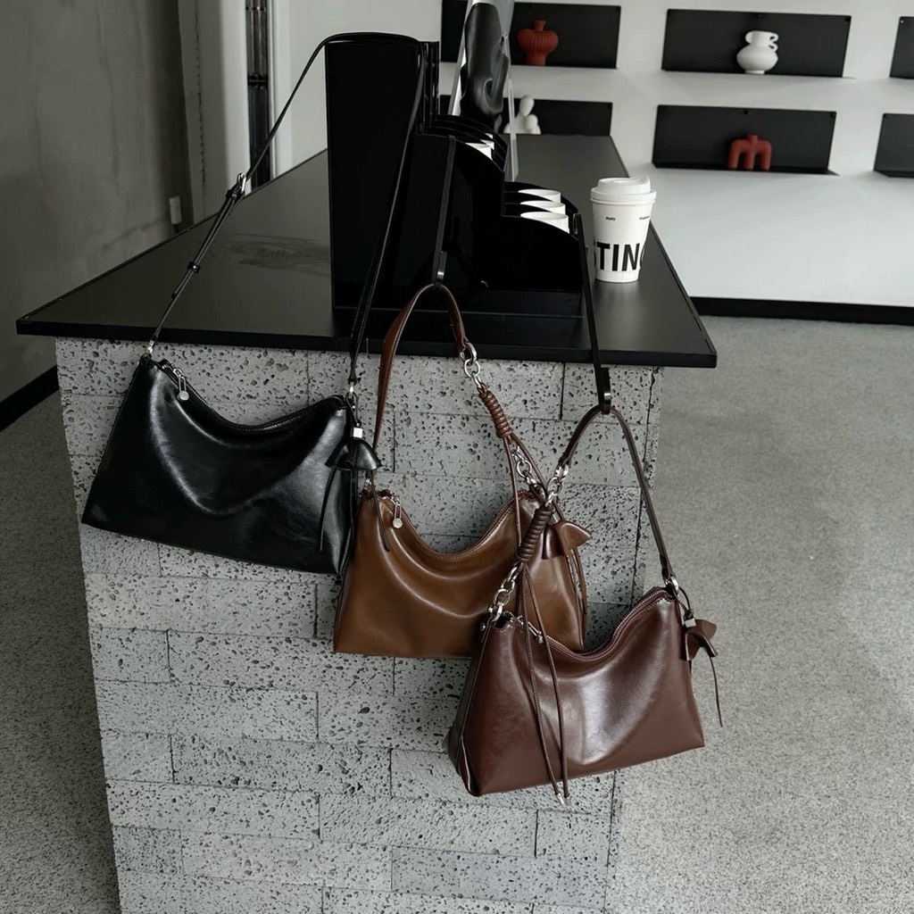 Túi Hobo Shouder Korea Da Bò 30cm Màu Đen