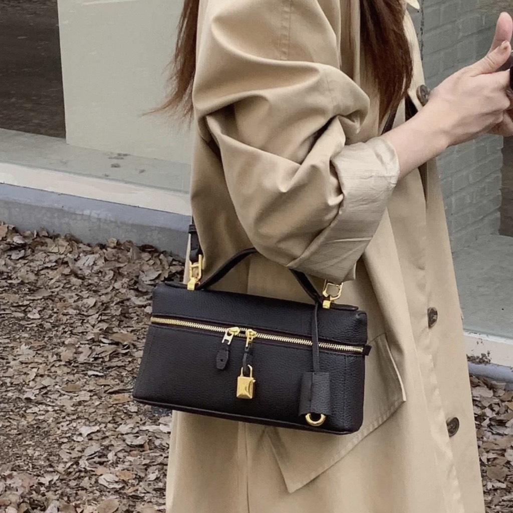 Túi Loro Piana Bản Hàn Da Bò Togo Bản 2025 Logo Vàng