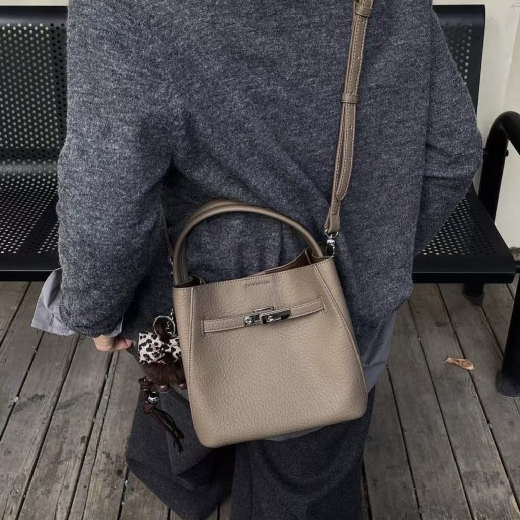 Túi Thiết Kế Hàn Mini Bucket Bag Da Bò Size 18cm Màu Be