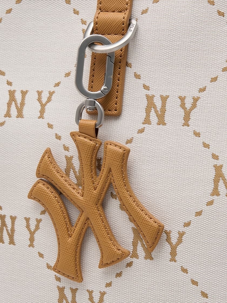 Túi Tote MLB New York Yankees Diamond Monogram Jacquard Màu Kem
