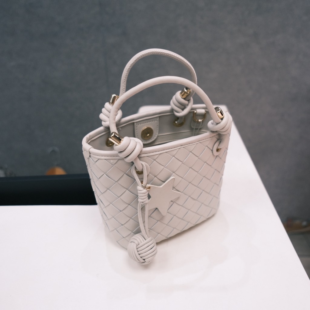 Túi Tote Mini Bottega Remake Hàn Da Cừu Size 19 cm