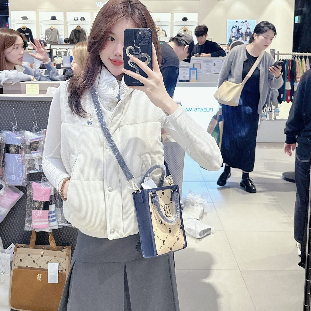 Túi Tote Mini MLB Kid Logo Chữ B Màu Vàng