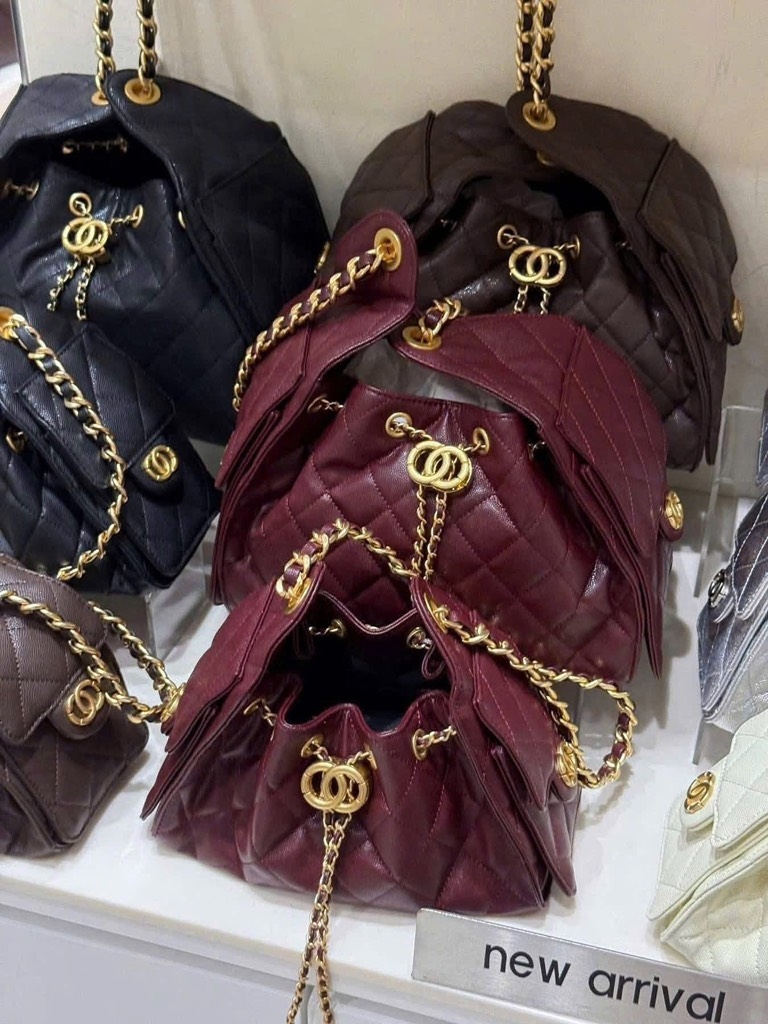 Túi Xách Hobo Chanel 25 Caviar Màu Đỏ