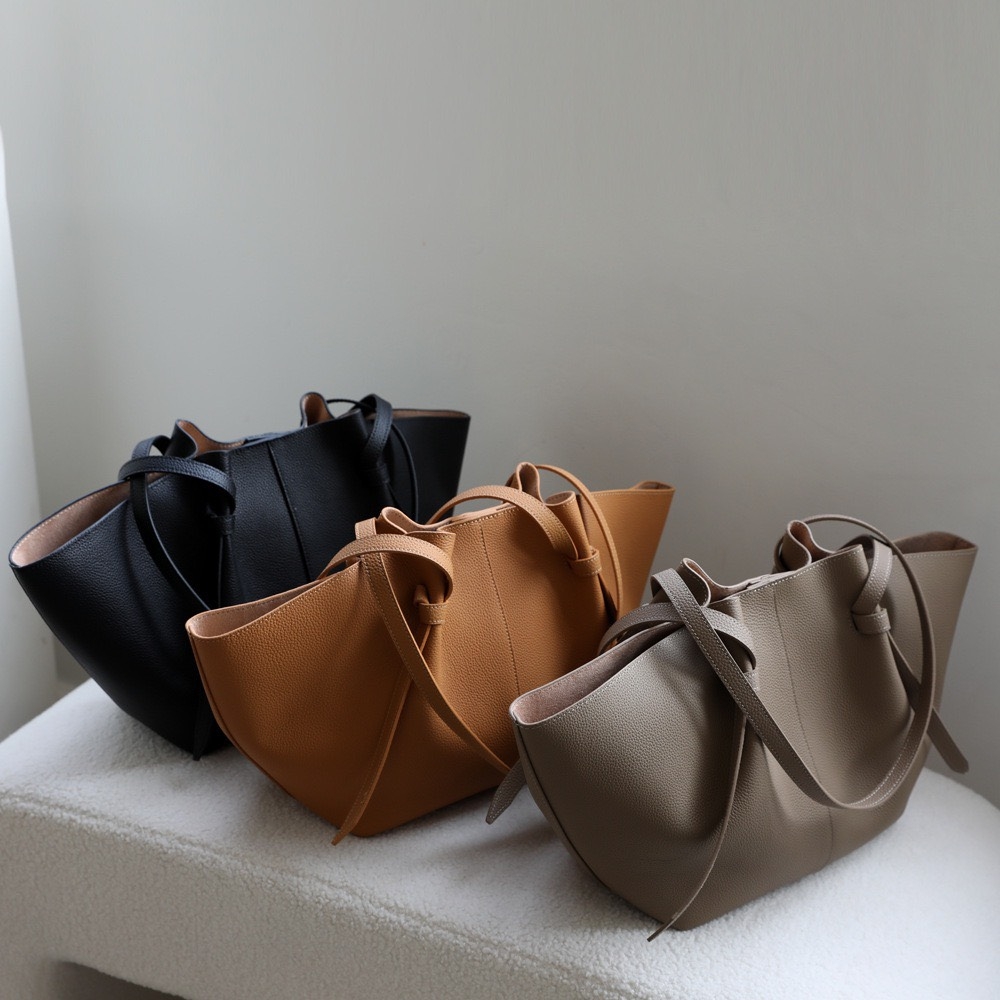 Túi Tote Mochi Yuzefi Bag Da Bò 52cm