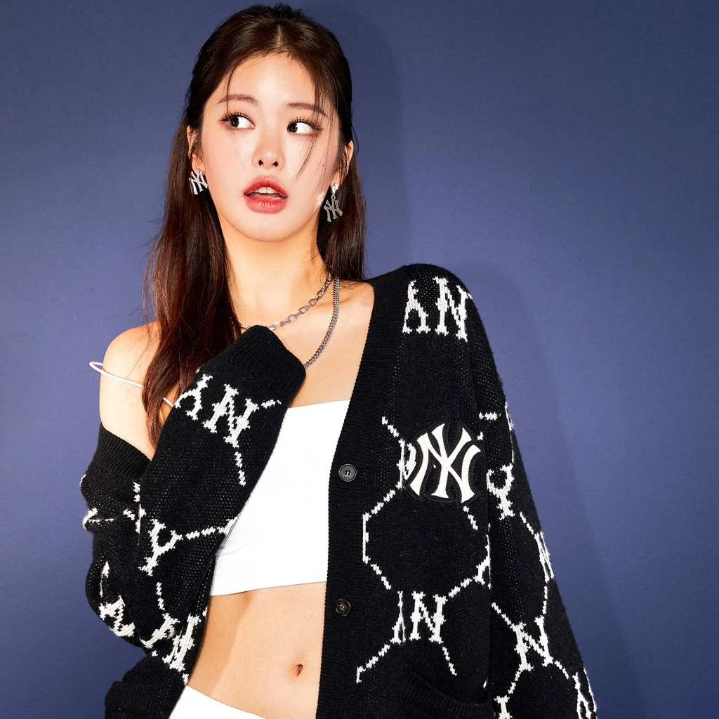 Áo Cardigan MLB Monogram Logo NY 3AKCM0224-50BKS Màu Đen
