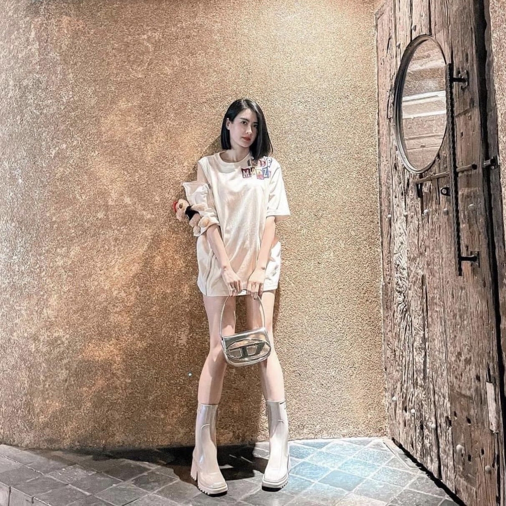 Túi Xách Diesel 1DR Metalic Silver 20cm Bản Remake Hàn Màu Bạc