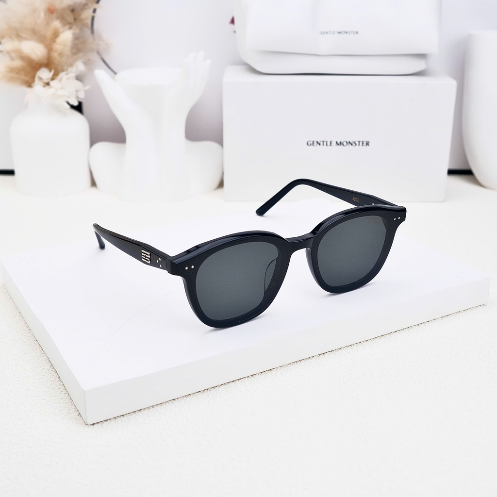 Kính Mát Gentle Monster Jude 01 Màu Đen