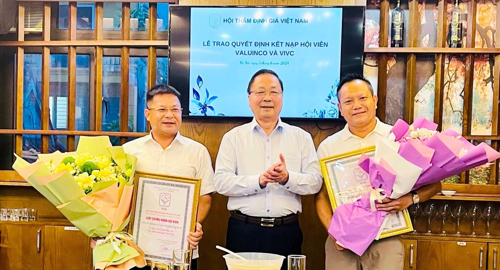 Hội Thẩm định giá Việt Nam kết nạp thêm hai công ty hội viên