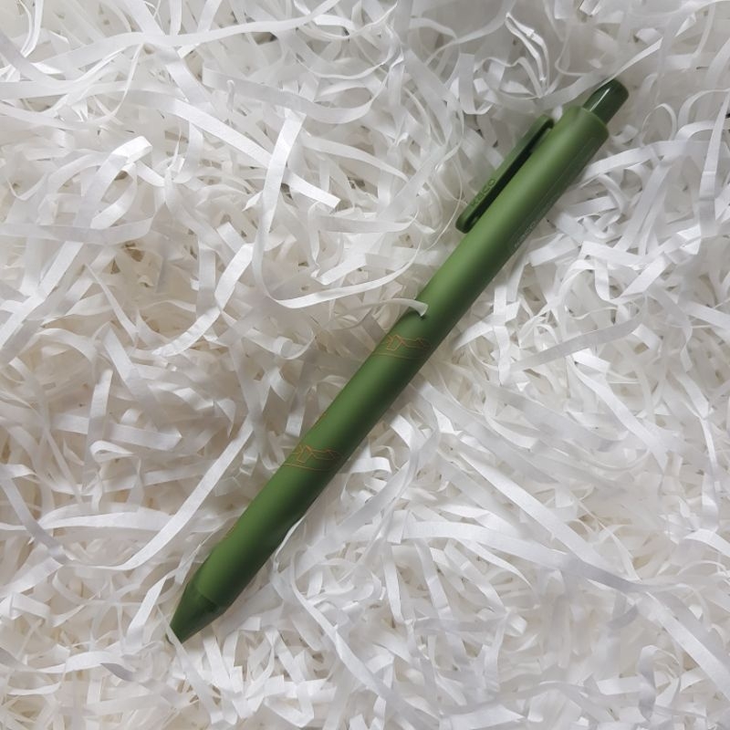 Bút gel KACO lẻ cao cấp mực màu ngòi 0.5mm, thân bút có họa tiết nền văn hóa (Hàng chính hãng)