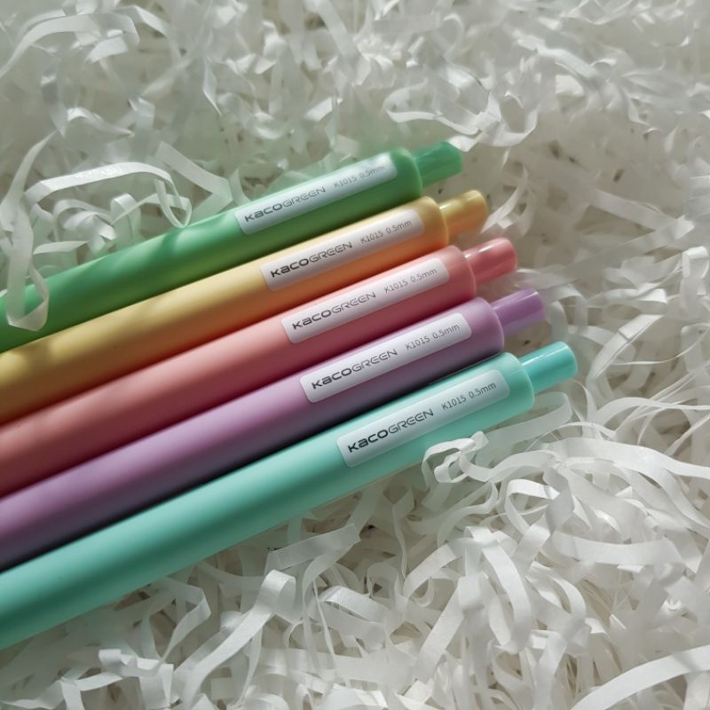 Bút gel Kaco Pastel cây lẻ mực đen ngòi 0,5mm.