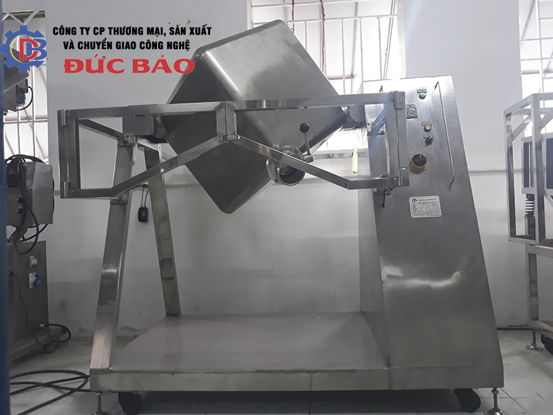 Máy Trộn Bột Lập Phương AT-01