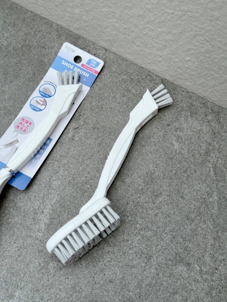 Bàn chải giặt giày 2 đầu, có thể tháo rời MIRAI- Hàng Nhật nội địa