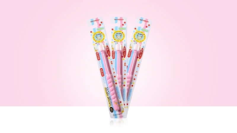 Higuchi - Bàn Chải Đánh Răng 360 Độ Higuchi Cho Trẻ Từ 3 Tuổi (Mã Mới)