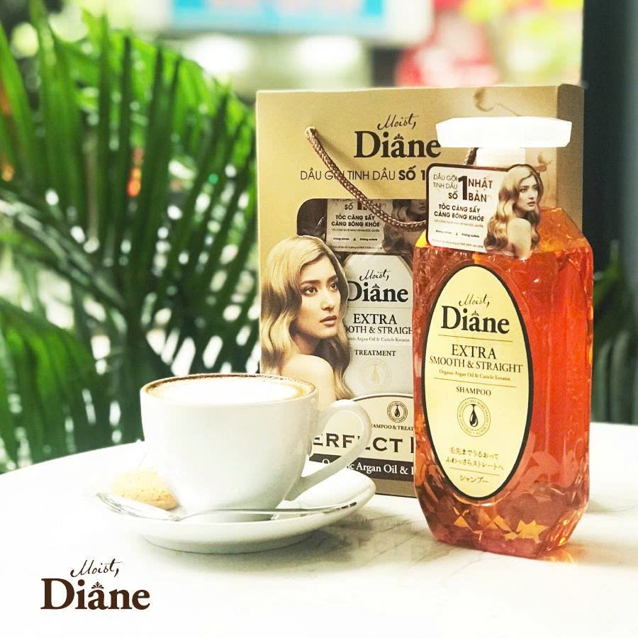 Moist Diane - Dầu Gội Vào Nếp Thẳng Mượt Moist Diane Extra Smooth & Straight (450ml)