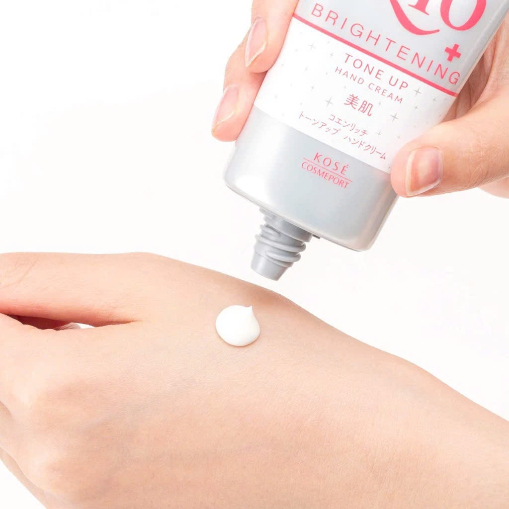 Kose - Kem Dưỡng Ẩm Và Làm Sáng Da Tay Kose Q10 Brightening Tone Up 80g