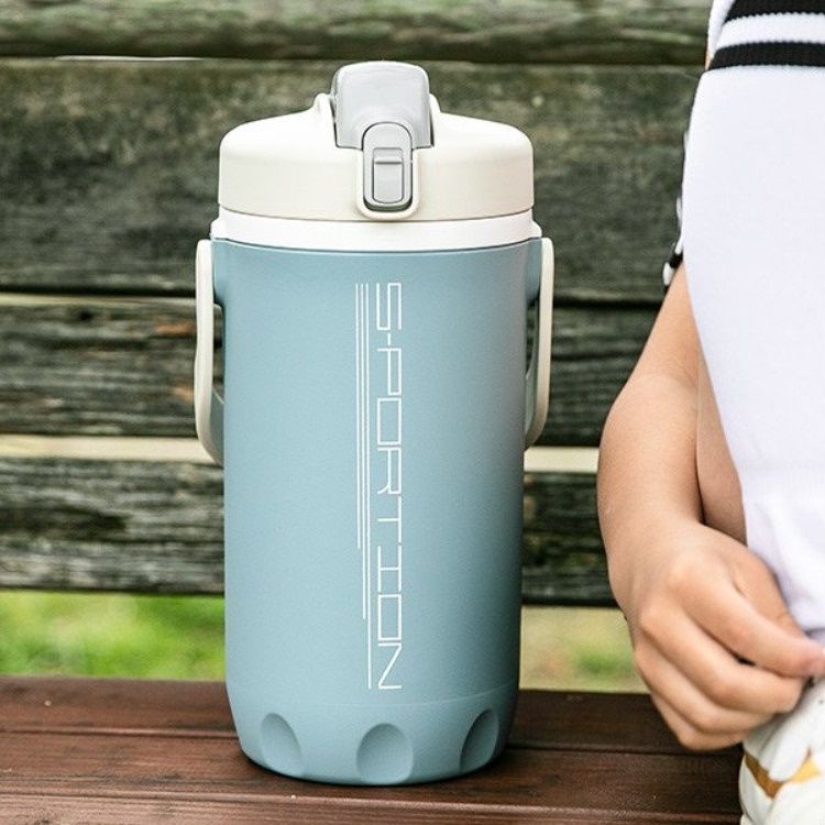 Pearl Metal - Bình Nước Thể Thao 2L Giữ Lạnh, Nắp Bật Sportion