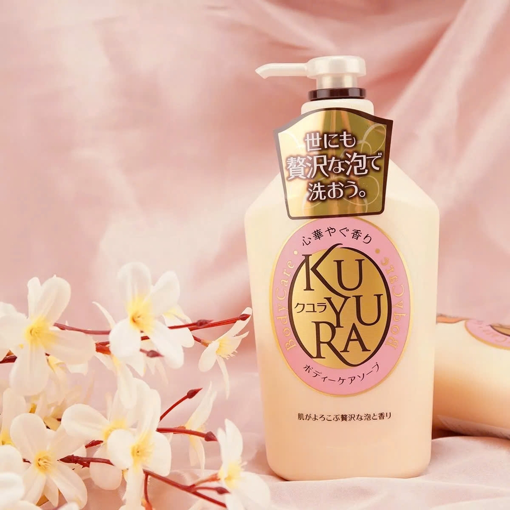 Shiseido - Sữa Tắm Trắng Sáng Mịn Da Shiseido Kuyura 550ml Hồng
