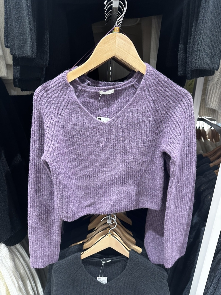 349202 áo len cổ tim croptop