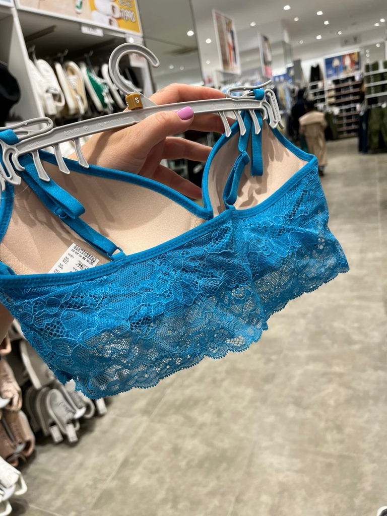 Bra zen có mút ngực Gu 346125