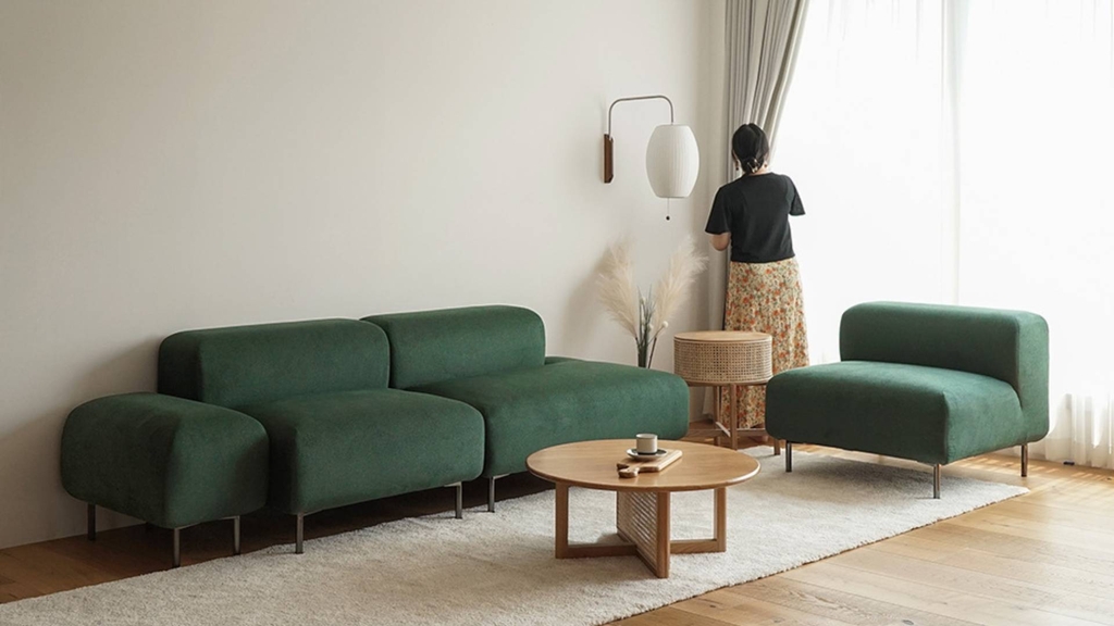 Sofa Moon