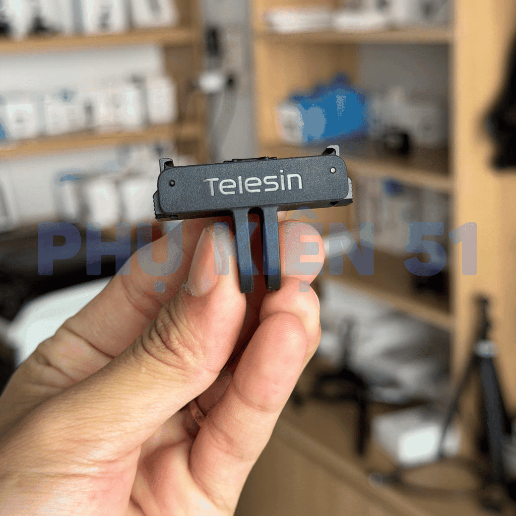 Ngàm nam châm Telesin Action 6 Nano giúp gắn nhiều phụ kiện