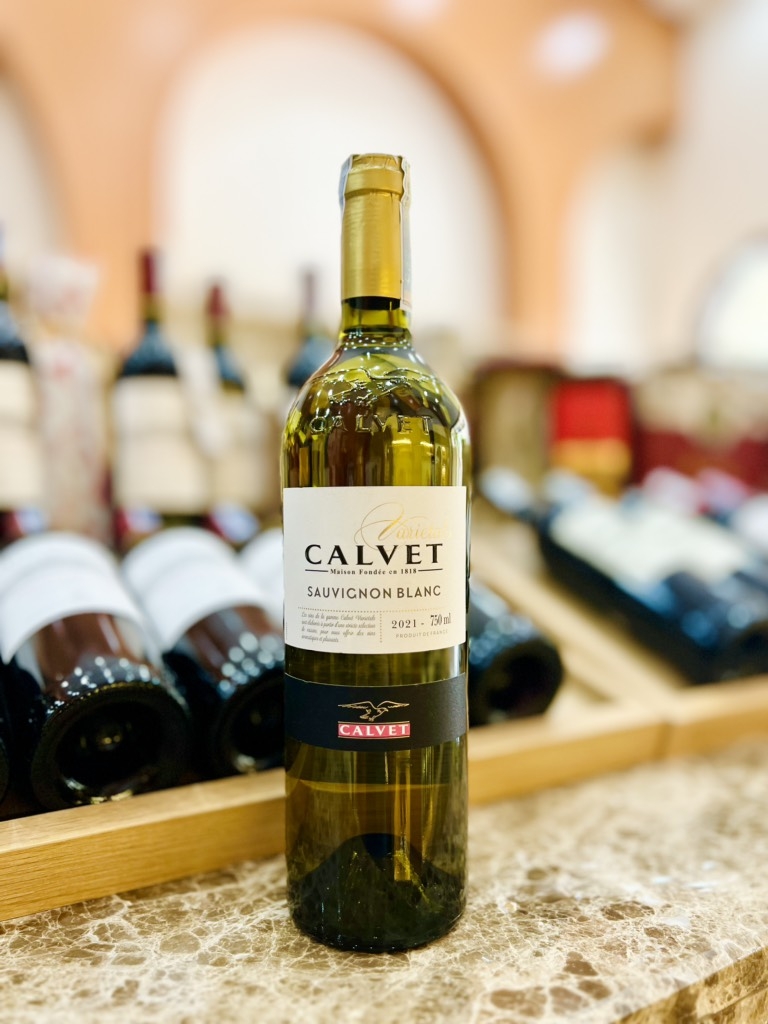 VANG PHÁP CALVET VARIETAL SAUVIGNON BLANC 