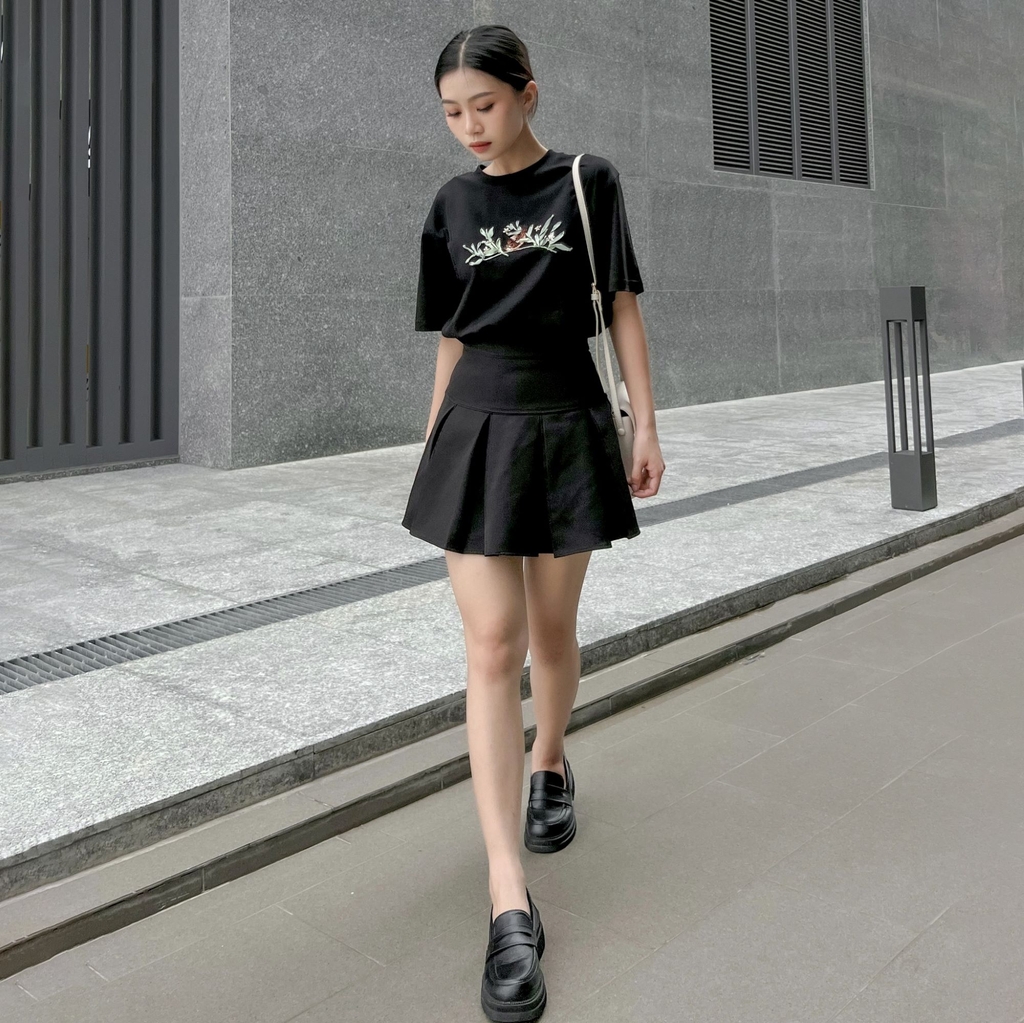 Áo Thun Thêu Ruy Băng Thủ Công - Chim Sẻ & Nhành Cây Dại