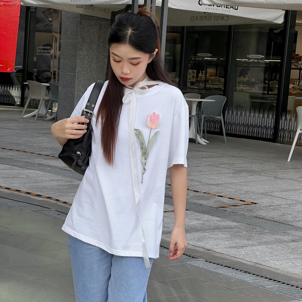 Áo Thun Thêu Ruy Băng Thủ Công - Hoa Tulip Hồng Tô Màu Nước
