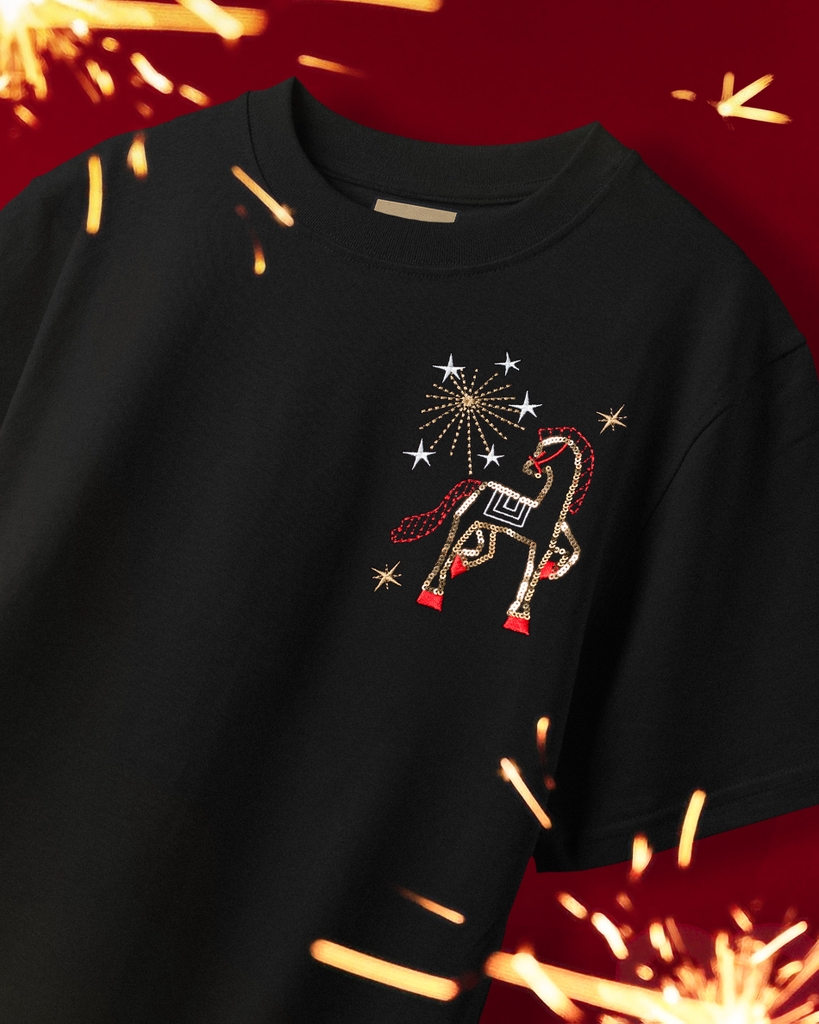 Áo Thun - Thêu Bính Ngọ Phồn Hoa