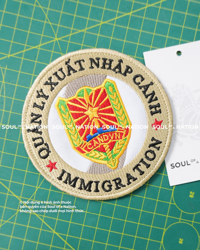 Patch thêu hình tròn Quản Lý Xuất Nhập Cảnh Mẫu 2 theo yêu cầu