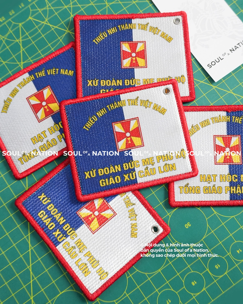 Patch thêu nhuộm màu chỉ hình chữ nhật Giáo Xứ Chợ Lớn theo yêu cầu