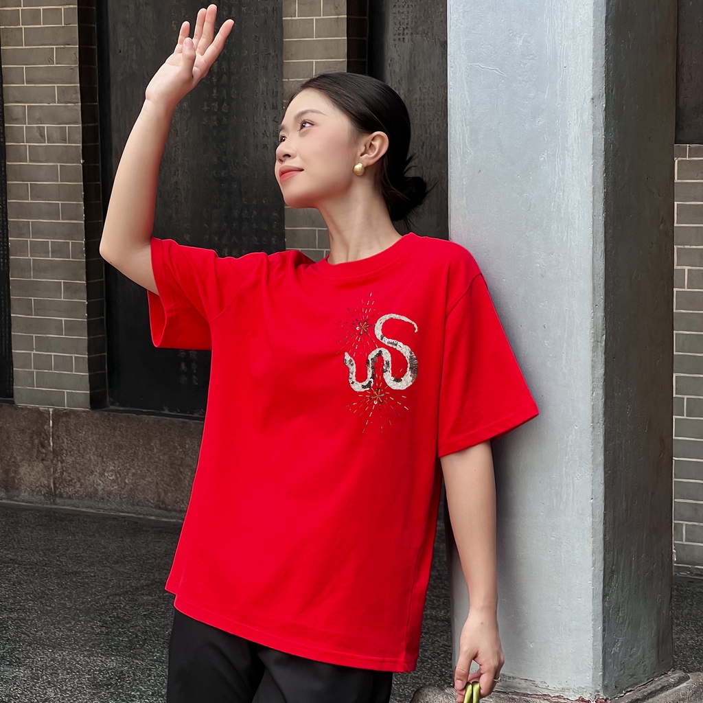 Áo Thun Thêu Ruy Băng Thủ Công - Ất Tỵ Phồn Hoa