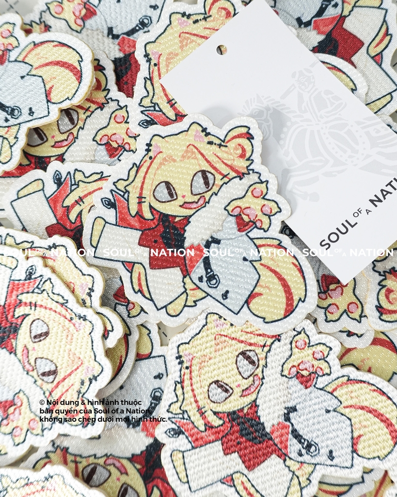 Patch thêu hình ôm viền Anime mẫu 1 theo yêu cầu