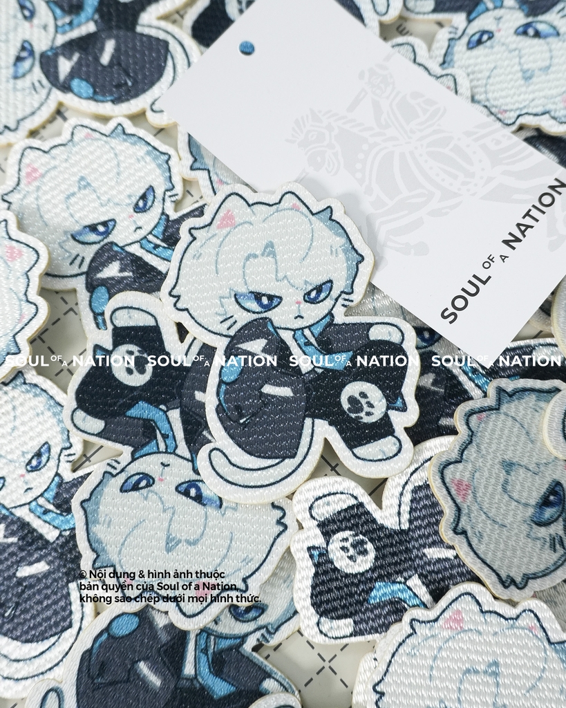 Patch thêu hình ôm viền Anime mẫu 3 theo yêu cầu